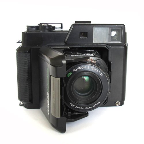詳細情報1: FUJICA GS645 Professional　※「中判カメラの教科書」掲載モデル