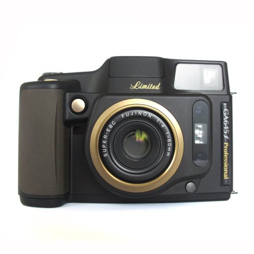詳細情報1: FUJIFILM GA645 Professional Limited　※「中判カメラの教科書」掲載モデル