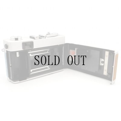 画像9: ［渋谷ロフト店］ごん色カメラ KONICA C35 Flash matic