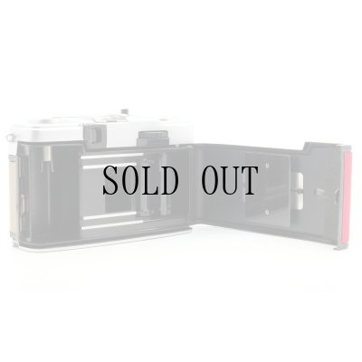 画像8: ［渋谷ロフト店］ごん色カメラOLYMPUS TRIP35