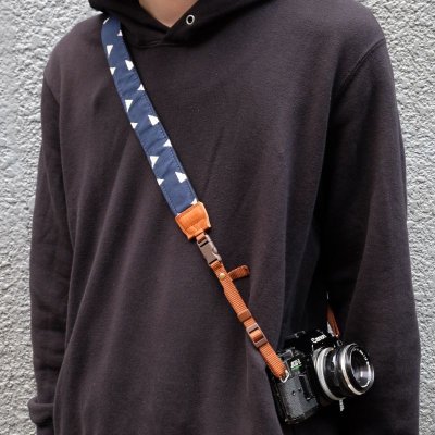 画像2: !MO CAMERA STRAP［Triangle Night］