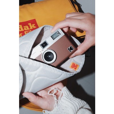 画像9: Kodak Camera Wrap (L)｜ライトグレイ