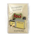 foci MINIL AB ピンバッジ