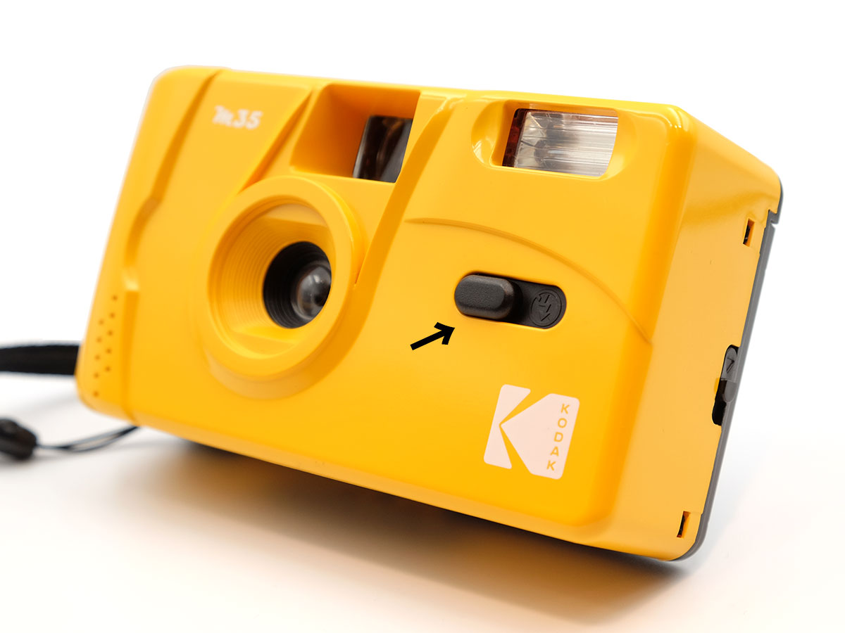 954円 最新発見 KODAK フィルムカメラ M35 パープル 海外モデル 35ミリフィルムカメラ