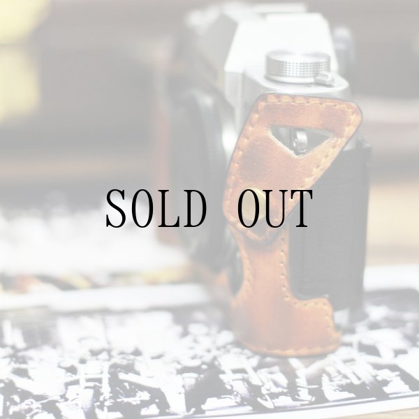 画像7: FUJIFILM X-T10 専用レザーケース・ストラップセット [Brown]