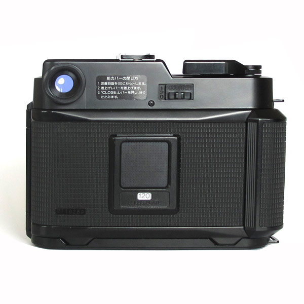 画像: FUJICA GS645 Professional　※「中判カメラの教科書」掲載モデル