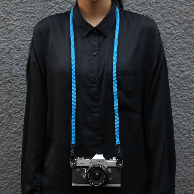 画像1: ［渋谷ロフト店］A-MoDe ロープカメラストラップ 120cm【ブルー】